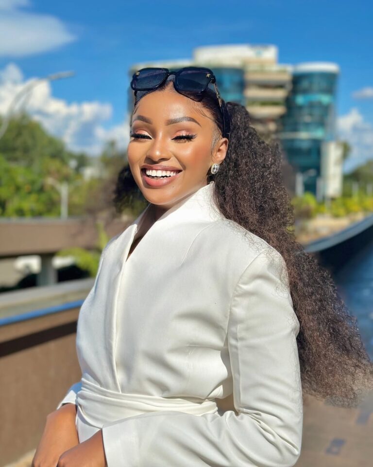 4c28c883-25af-47de-8fae-e98a981b7e17